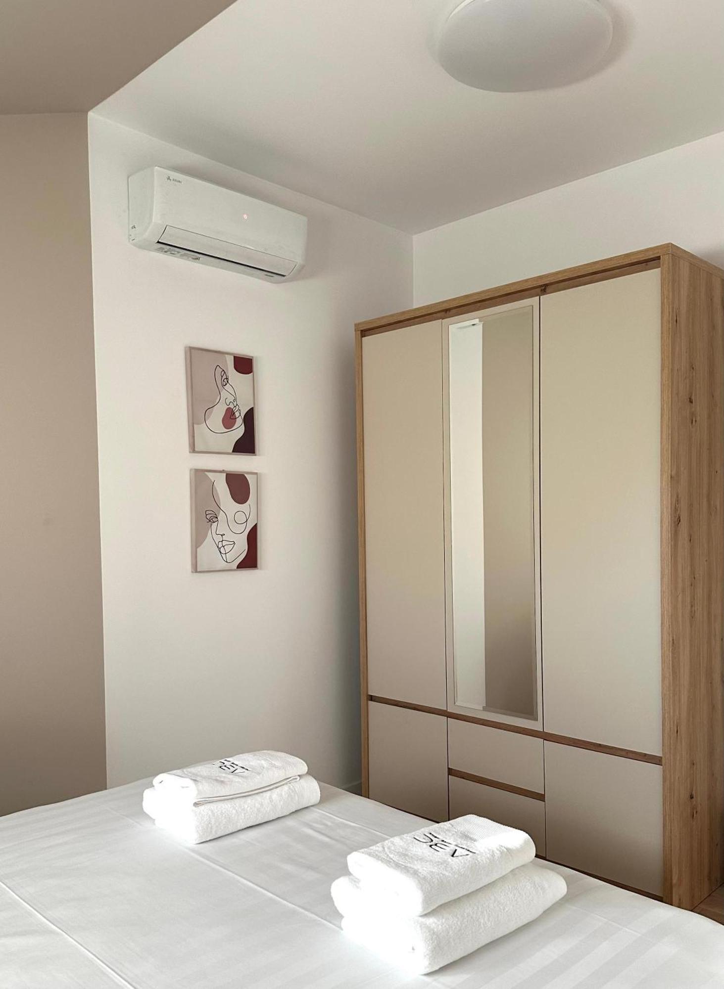 Abc Apartment Blloku Center Tirana Eksteriør billede
