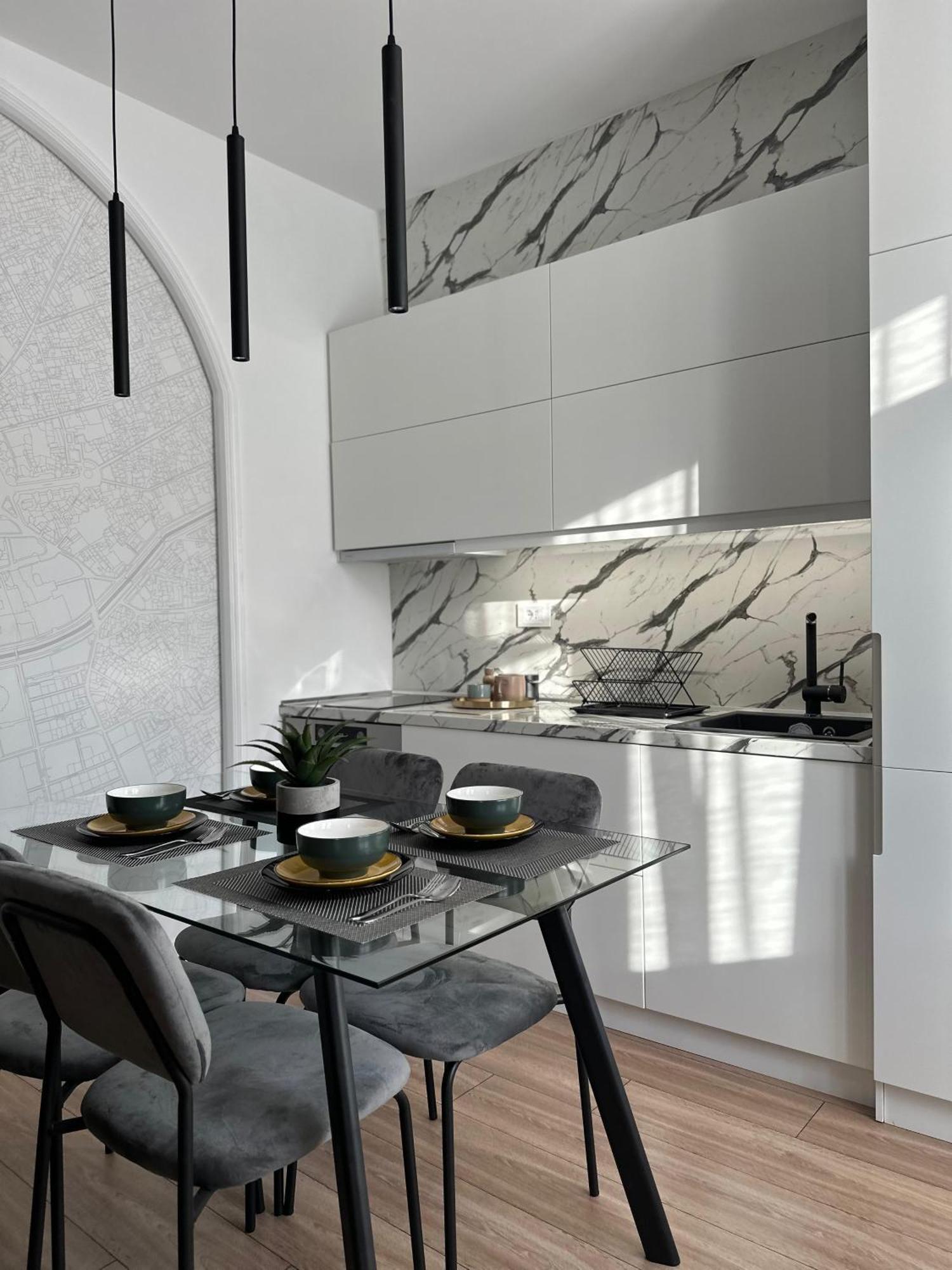 Abc Apartment Blloku Center Tirana Eksteriør billede